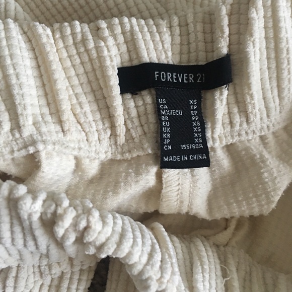 Forever 21 Vanilla Cargo Pants Size XS - Picture 8 of 9